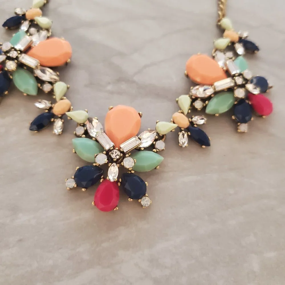 ✨ J.Crew Rhinestone Crystals Cluster Stacked Colorful Statement Necklace ✨